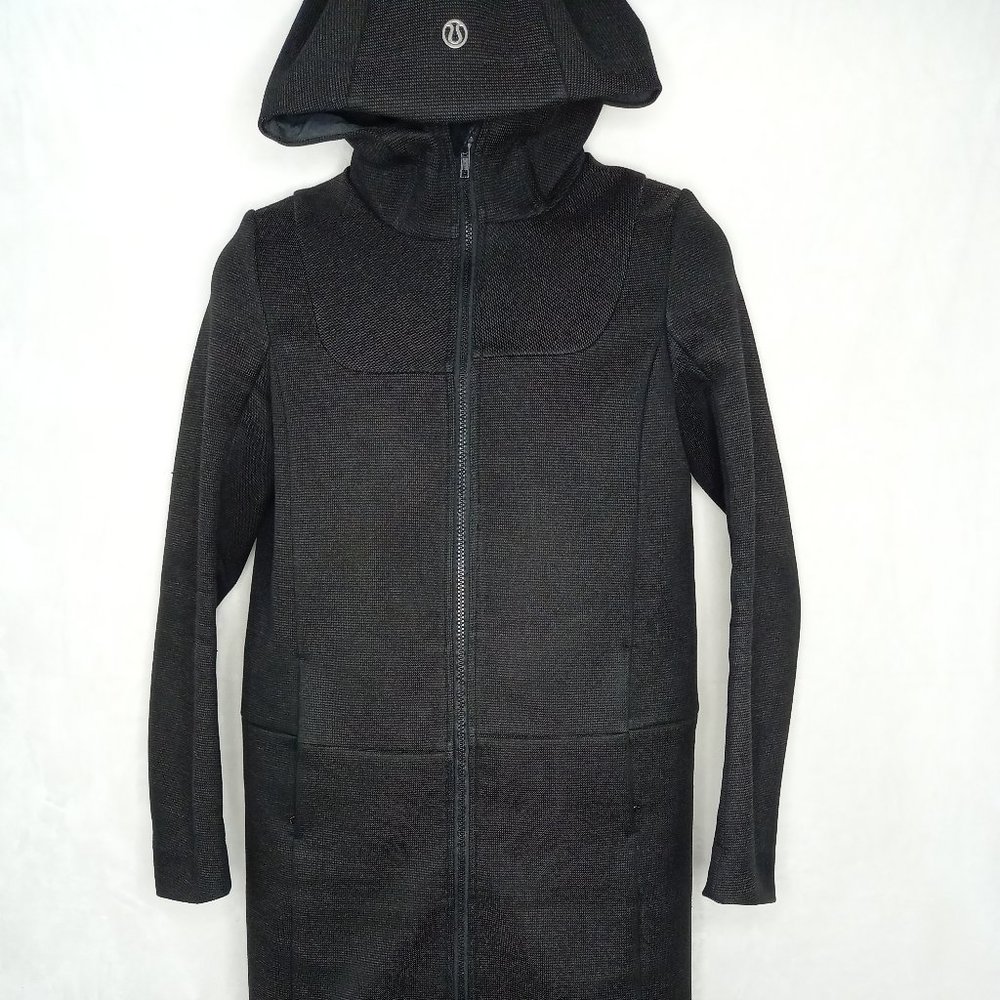 Lululemon Long Brown Light Jacket Hooded (M)